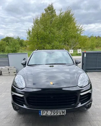 porsche cayenne rzgów Porsche Cayenne cena 209000 przebieg: 104000, rok produkcji 2017 z Rzgów